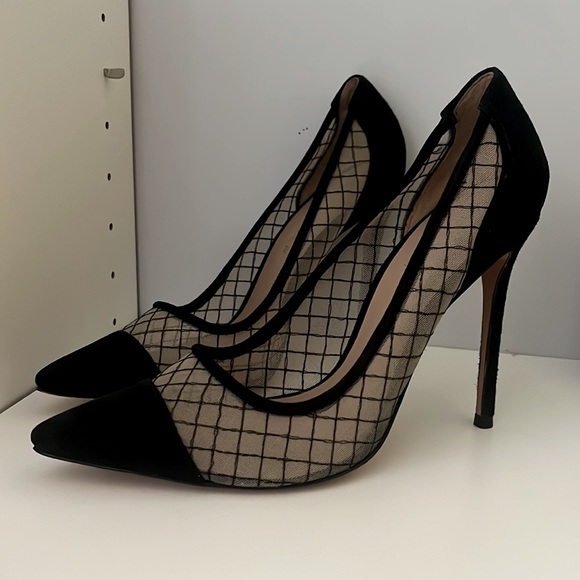 Sold Out! Kurt Geiger Sharkie Black High Heels - Picture 8 of 13
